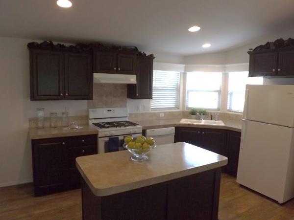 Hanford Del Arroyo Estates 860 E Grangeville Blvd 5Hanford, CA 93230