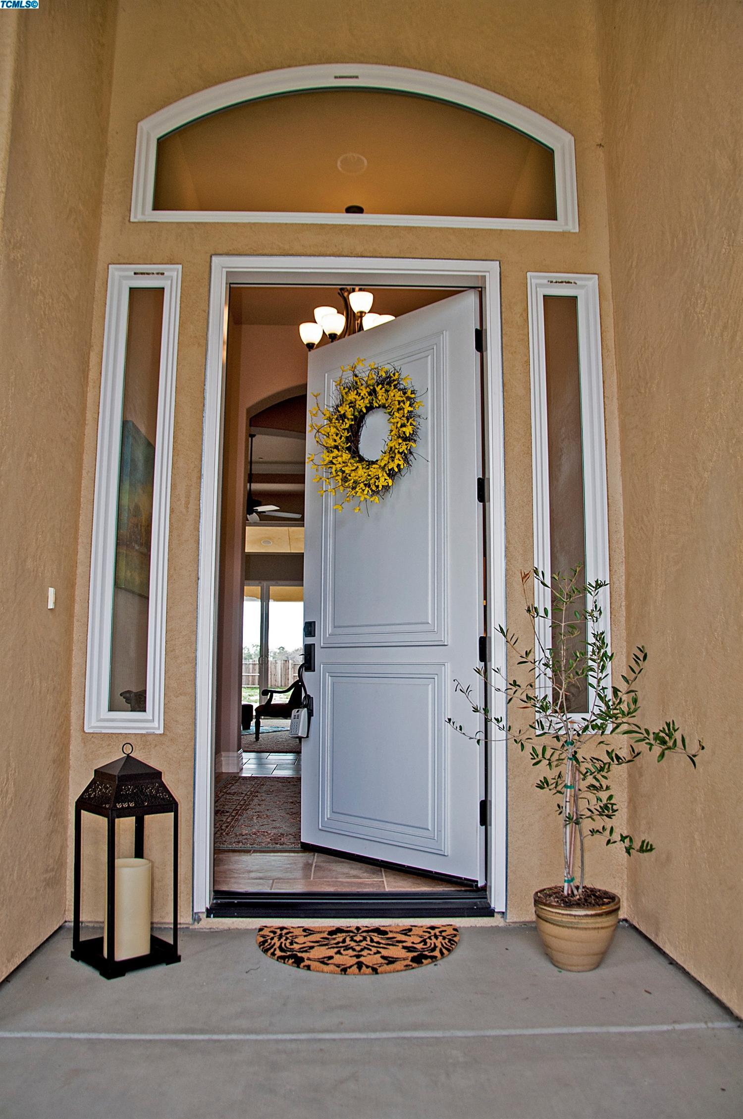 13797Serrano Place, Hanford, CA 93230