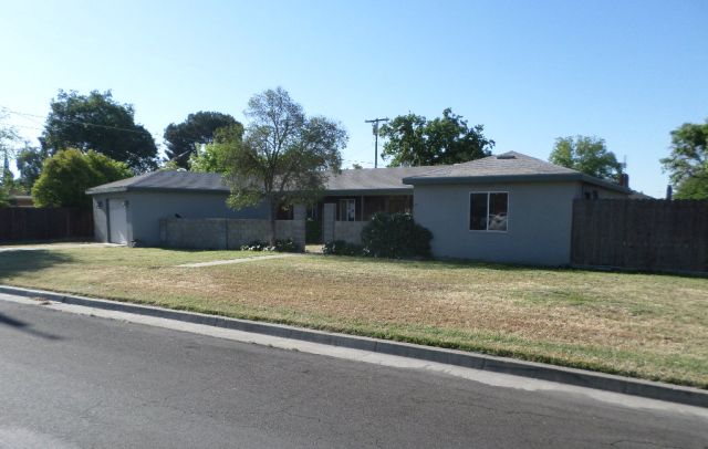 2050 Mulberry DrHanford, CA, 93230Kings County