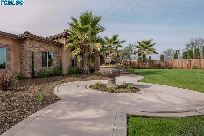 13957Francisco Drive, Hanford, CA 93230