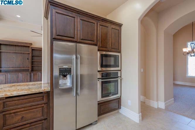 13957Francisco Drive, Hanford, CA 93230