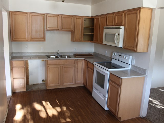 2716 Steensen StLake Isabella, CA, 93240Kern County
