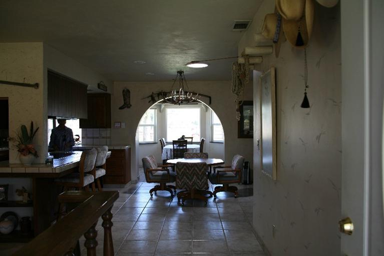 1272 South Westwood Road, Porterville, CA 93257