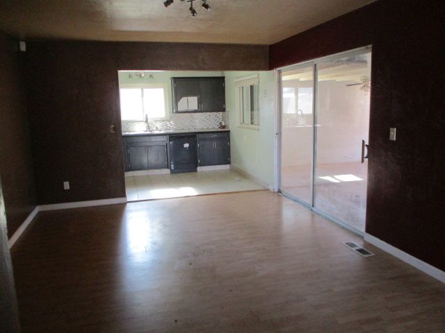 925 Vandalia AvePorterville, CA, 93257Tulare County