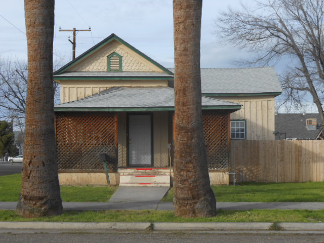 242 E Mill AvePorterville, CA, 93257Tulare County