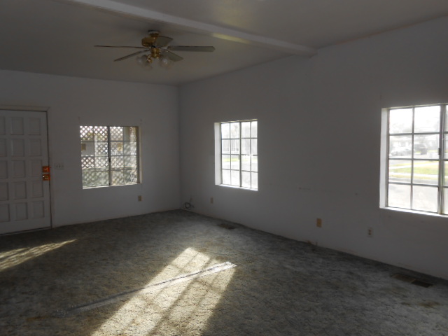 242 E Mill AvePorterville, CA, 93257Tulare County