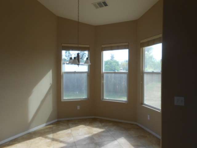 948 N Shadowood PlPorterville, CA, 93257Tulare County