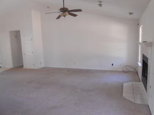 106 W Mulberry AvePorterville, CA, 93257Tulare County
