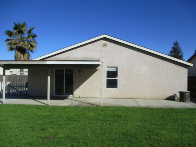 1781 La Cell AveTulare, CA, 93274Tulare County