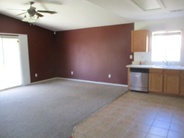 1781 La Cell AveTulare, CA, 93274Tulare County