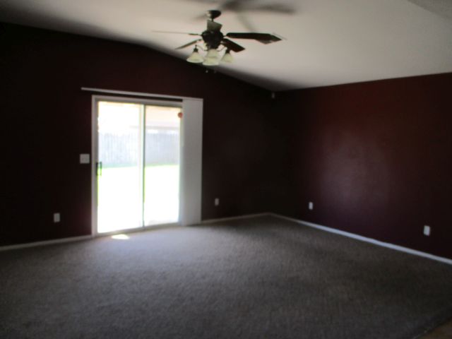 1781 La Cell AveTulare, CA, 93274Tulare County