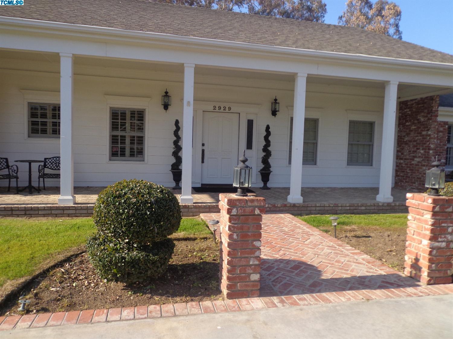 2929 Church St, Visalia, United States 93277