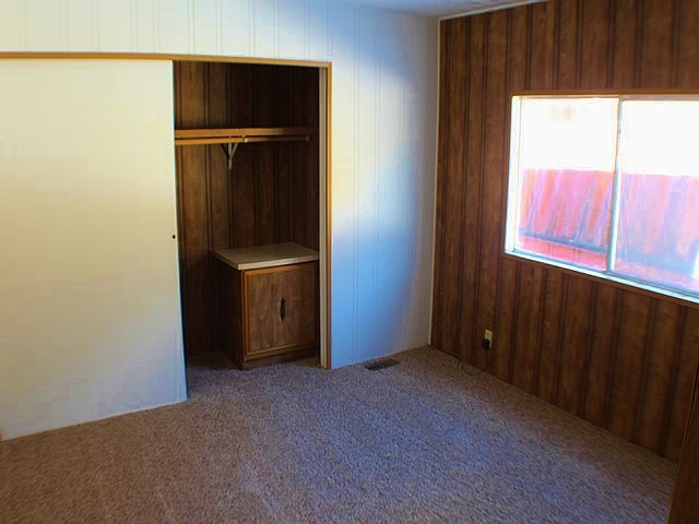 14 Earl Pascoe RdWofford Heights, CA, 93285Kern County