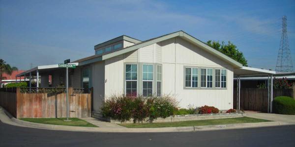 Royal Palms Mobile Park4201 Sandbrook WayBakersfield, CA 93301