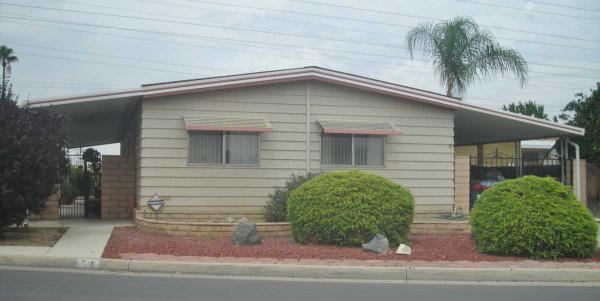 Royal Palms Mobile Park724 Underwood CourtBakersfield, CA 93301