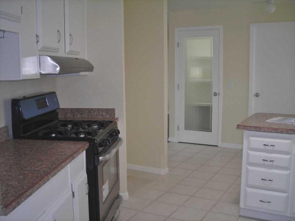 Royal Palms Mobile Park1001 Crown AveBakersfield, CA 93301