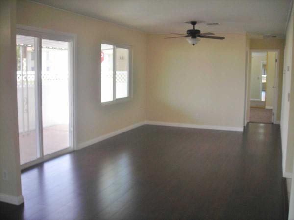 Royal Palms Mobile Park1001 Crown AveBakersfield, CA 93301