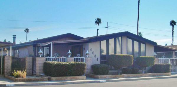 Royal Palms Mobile Park4404 CamelotBakersfield, CA 93301