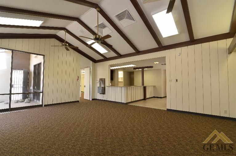 3737 San Dimas Street, Bakersfield, CA 93301