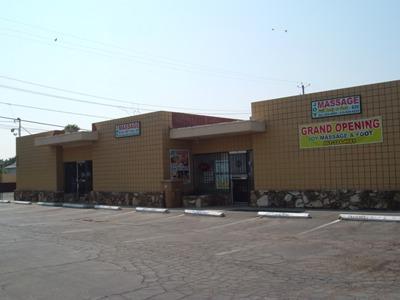 126 Chester Avenue, Bakersfield, CA 93301