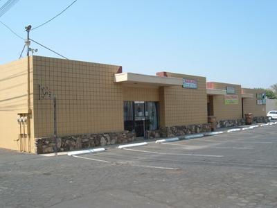 126 Chester Avenue, Bakersfield, CA 93301