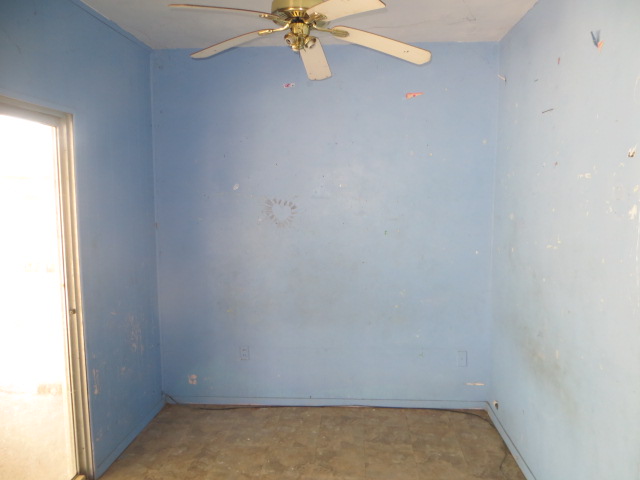 424 T StBakersfield, CA, 93304Kern County