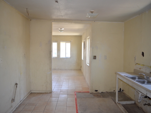 2027 Owens StBakersfield, CA, 93305Kern County