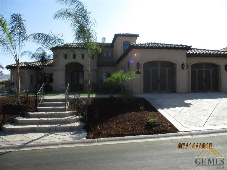 5507 Via Venezia, Bakersfield, United States 93306