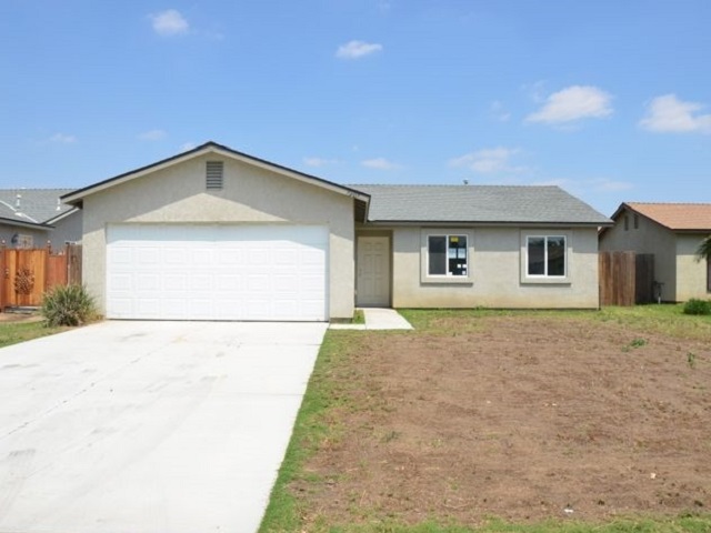 7207 Isla Mona CtBakersfield, CA, 93307Kern County