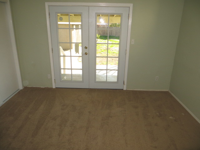 1115 E Planz RdBakersfield, CA, 93307Kern County