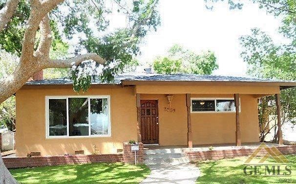2709 Manor Street, Bakersfield, CA 93308