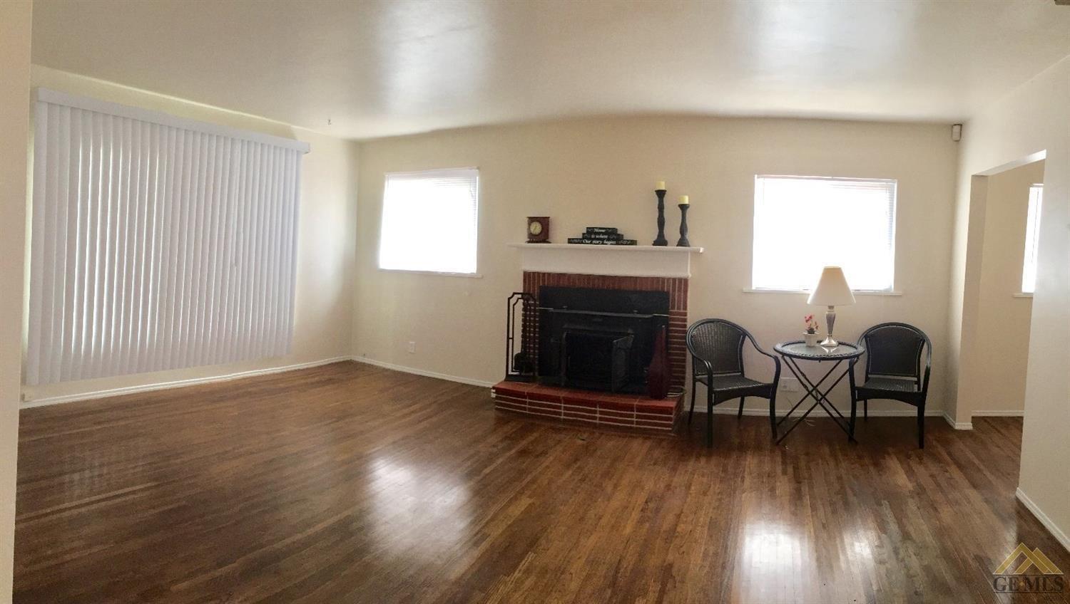 2709 Manor Street, Bakersfield, CA 93308