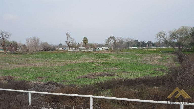 Peacock Park Lane, Bakersfield, United States 93308