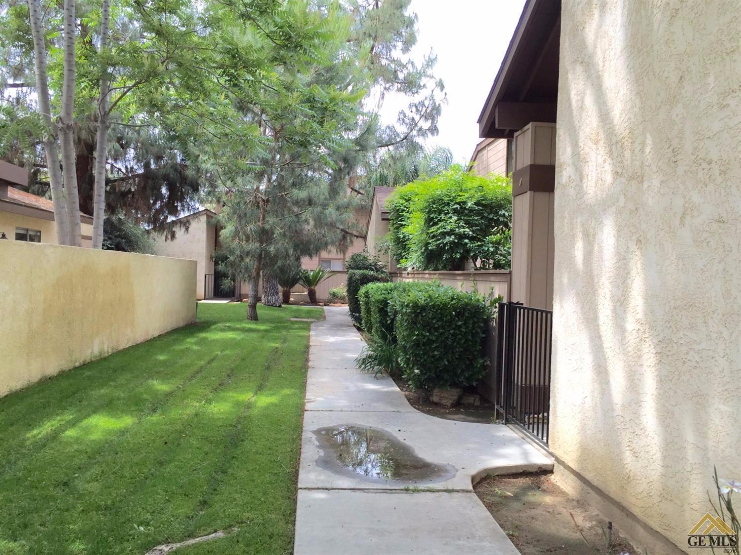 5101 Dunsmuir Road, Bakersfield, CA 93309