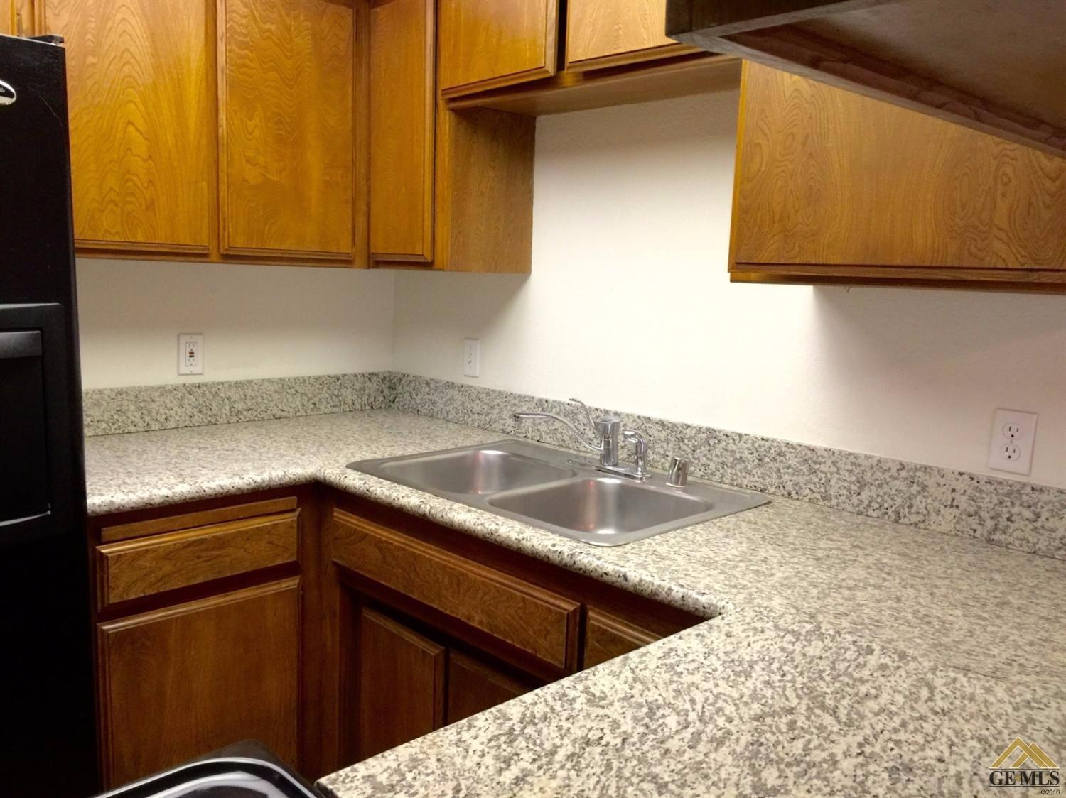 5101 Dunsmuir Road, Bakersfield, CA 93309