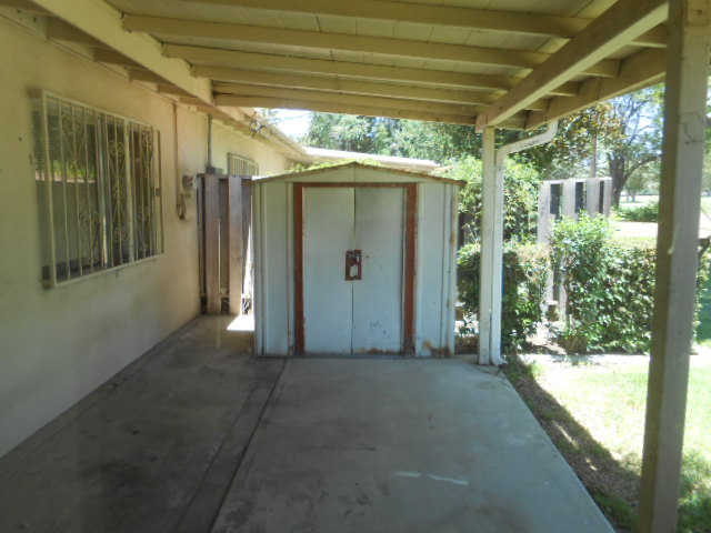 1124 River Oaks DriveBakersfield, CA, 93309Kern County