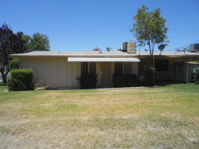 1124 River Oaks DriveBakersfield, CA, 93309Kern County