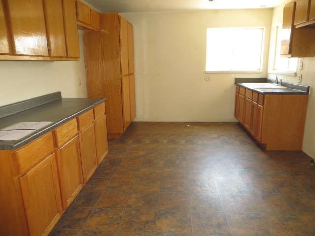 40 Mcdonald WayBakersfield, CA, 93309Kern County