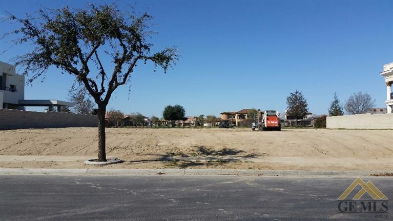 2607 Windermere Street, Bakersfield, United States 93311