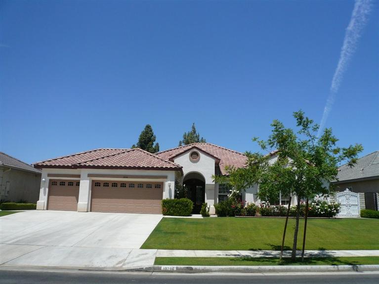 10206 Dutch Iris Drive, Bakersfield, United States 93311