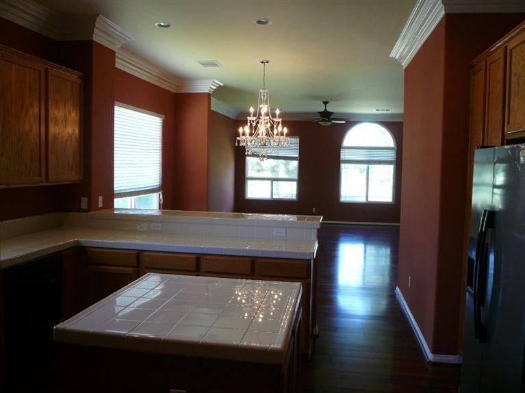 10206 Dutch Iris Drive, Bakersfield, United States 93311