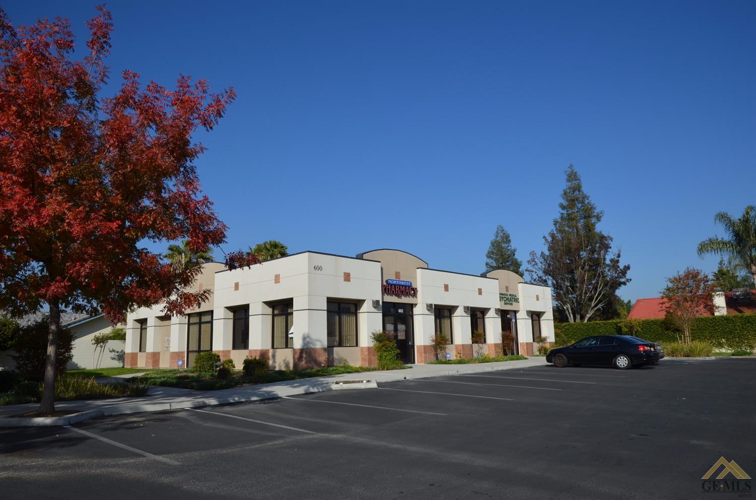 3409 Calloway Drive, Bakersfield, CA 93312