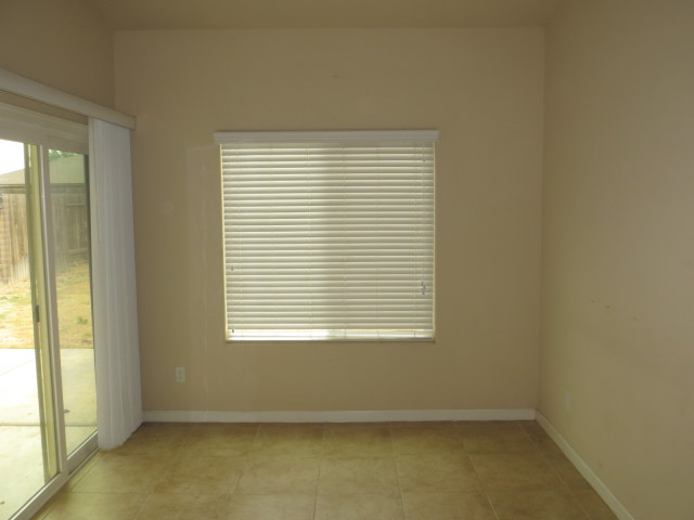 5507 Winter BarleyBakersfield, CA, 93313Kern County