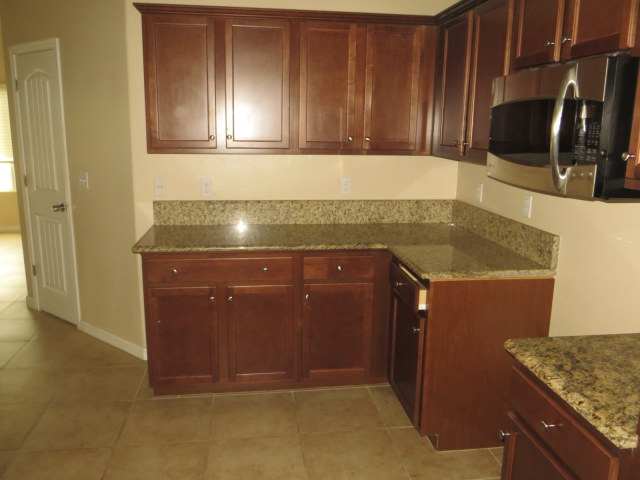 5507 Winter BarleyBakersfield, CA, 93313Kern County