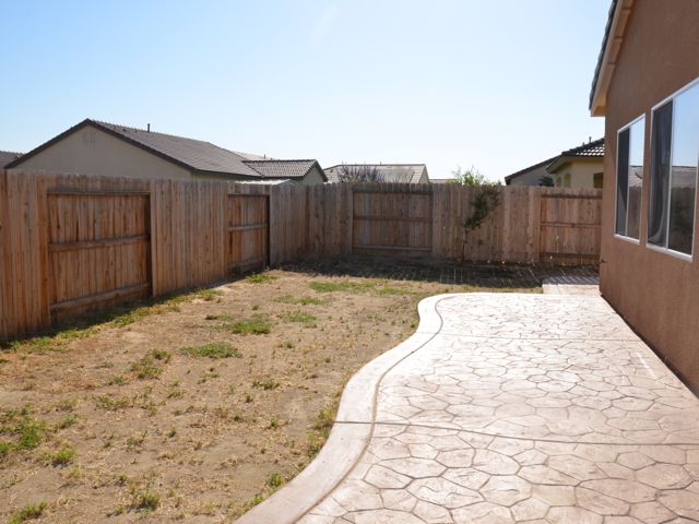 15914 Carparzo DrivBakersfield, CA, 93314Kern County