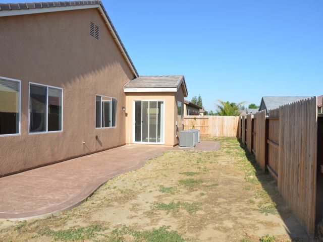 15914 Carparzo DrivBakersfield, CA, 93314Kern County