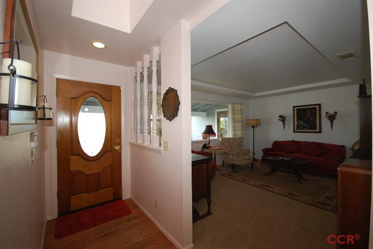 8152 Santa Rosa Road, Atascadero, CA 93422