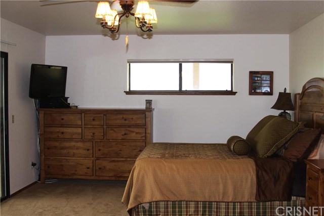 2355 Lakeview Drive, Bradley, CA 93426