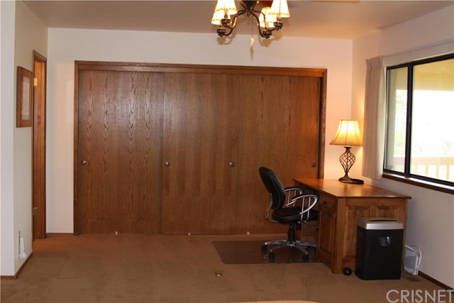 2355 Lakeview Drive, Bradley, CA 93426
