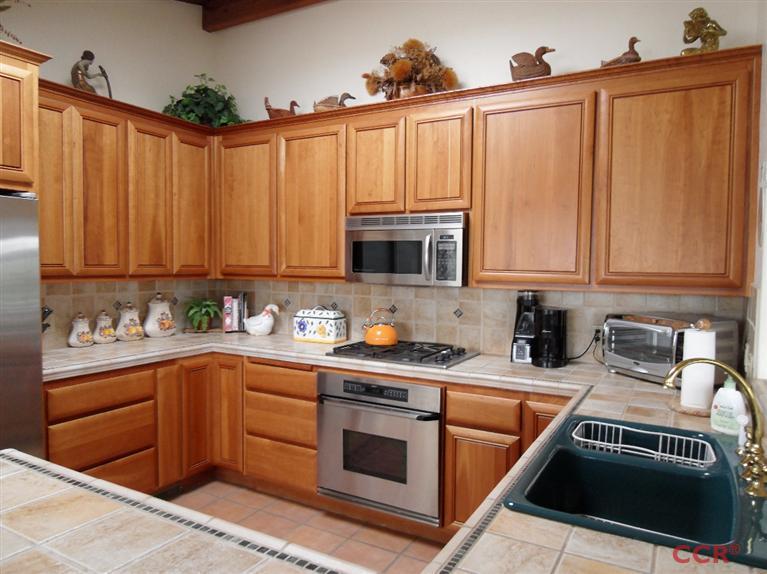 8212 Bass Point Road, Bradley, CA 93426